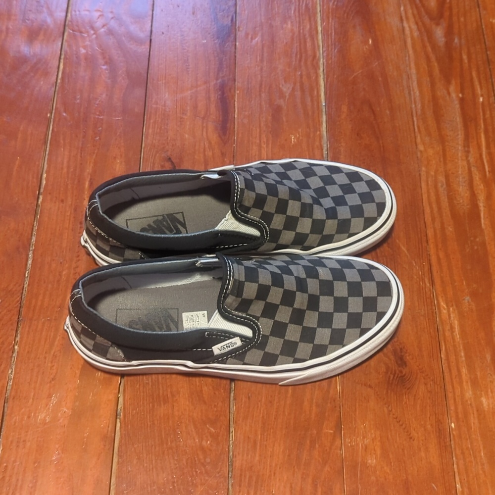 Checkered classic vans men's 6 women's 7.5